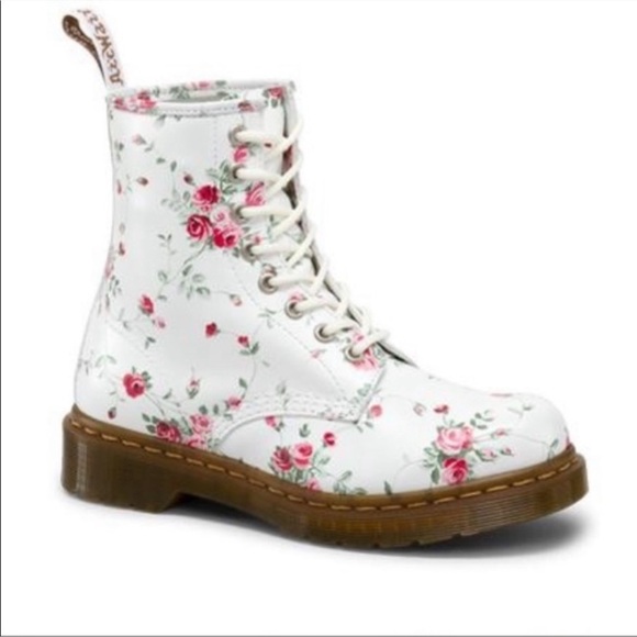 ✨Rare Limited Edition✨ Dr. Marten Pascal 1460 lace ups in Portland Rose - Picture 2 of 14